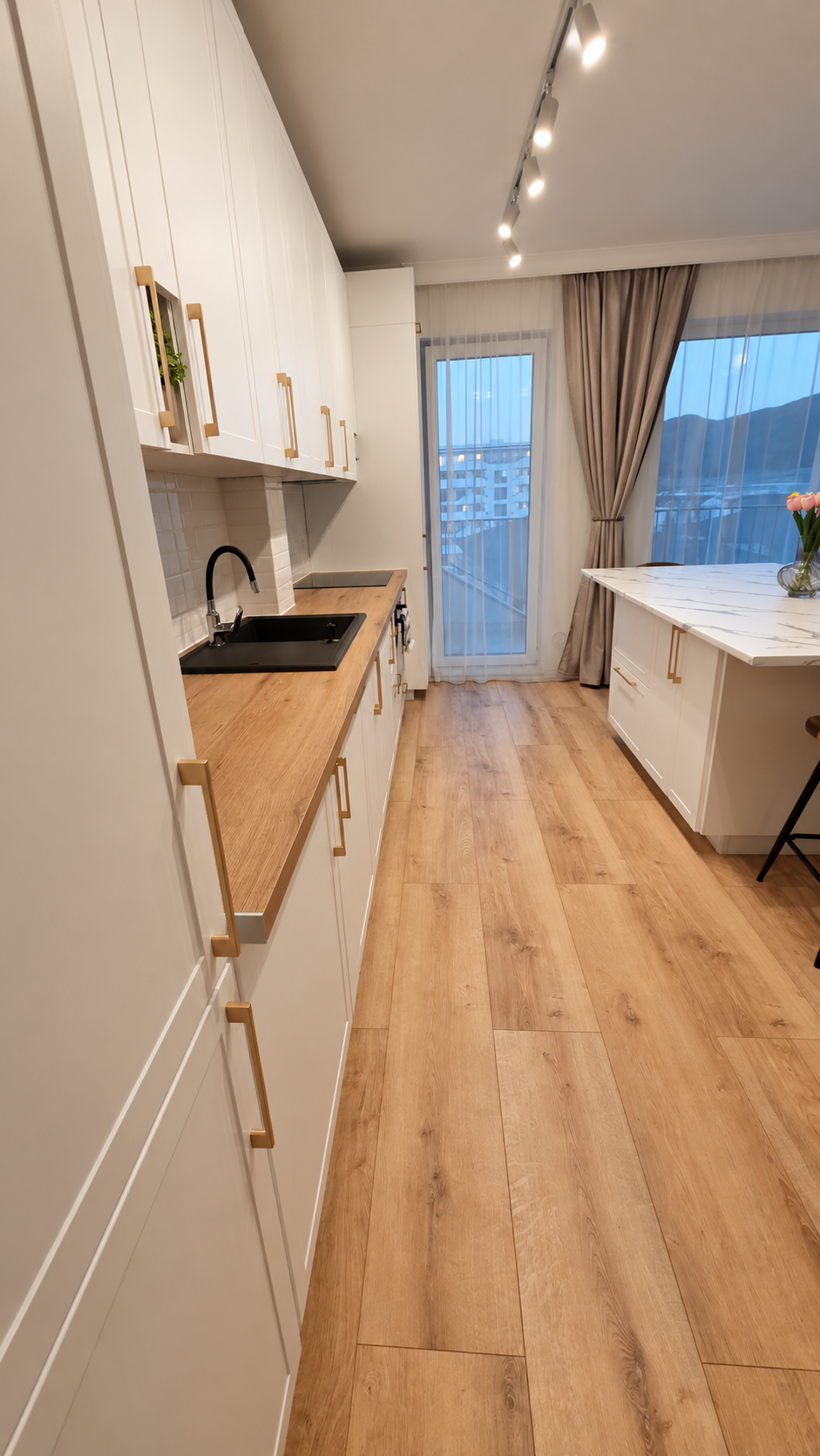 APARTAMENT NOU DE ÎNCHIRIAT – PRIMA ÎNCHIRIERE