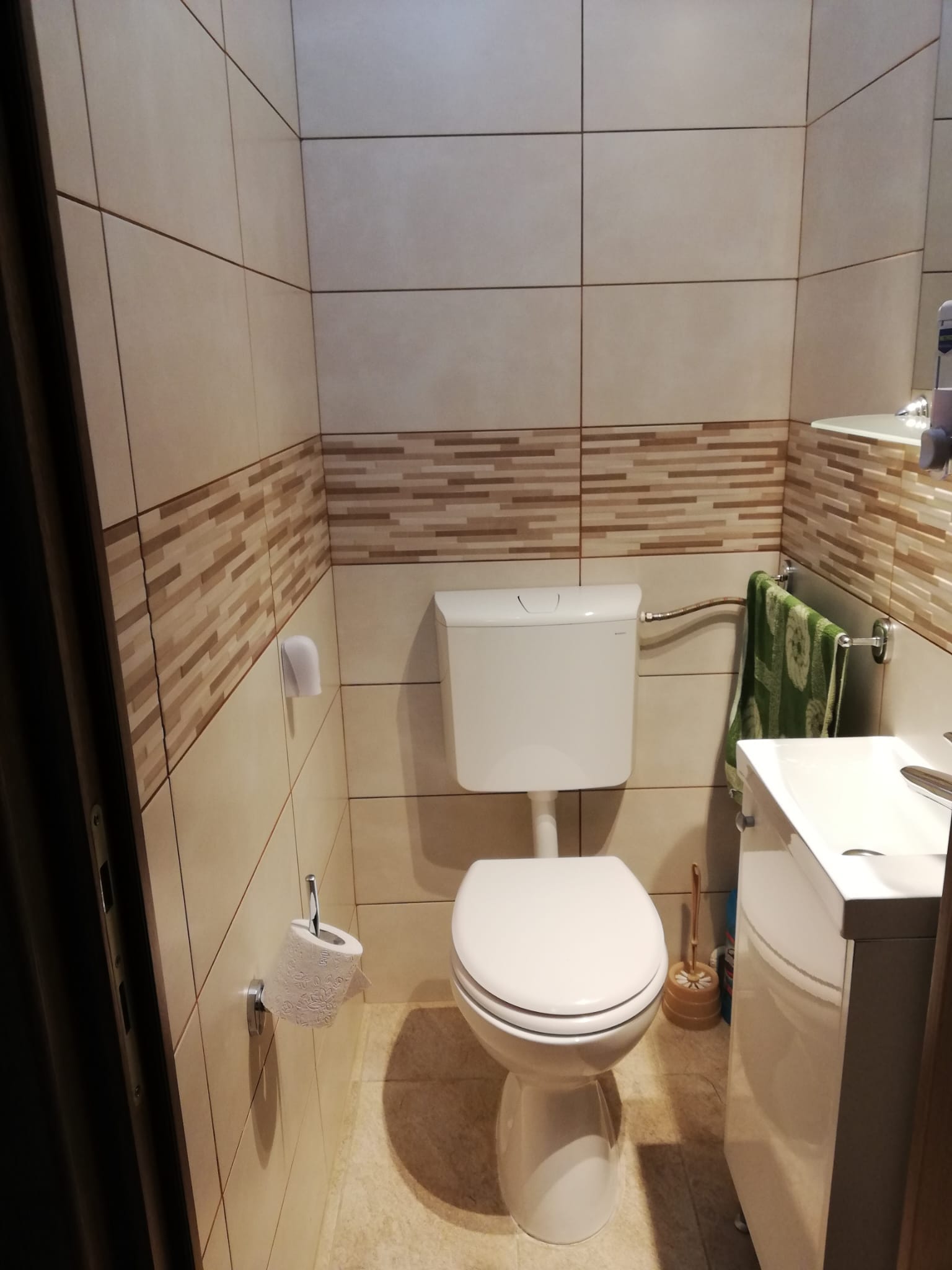 vanzare apt. 4 camere Titan