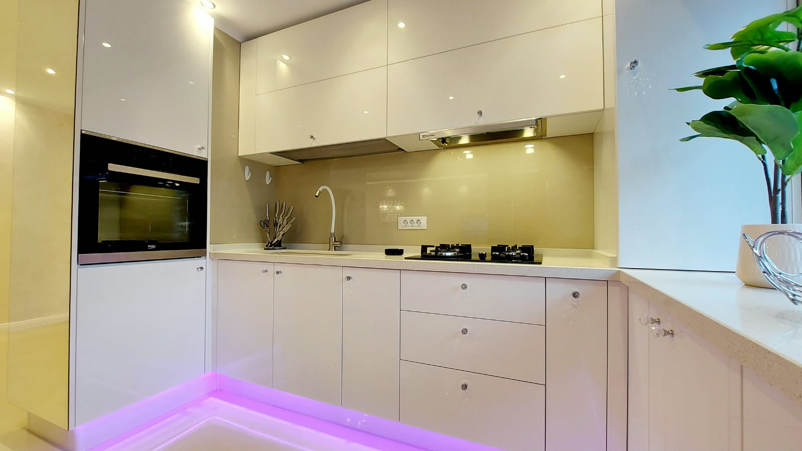PROPRIETAR | Apartament Custom Luxury Crângași – Bd. Constructorilor | Design Exclusiv