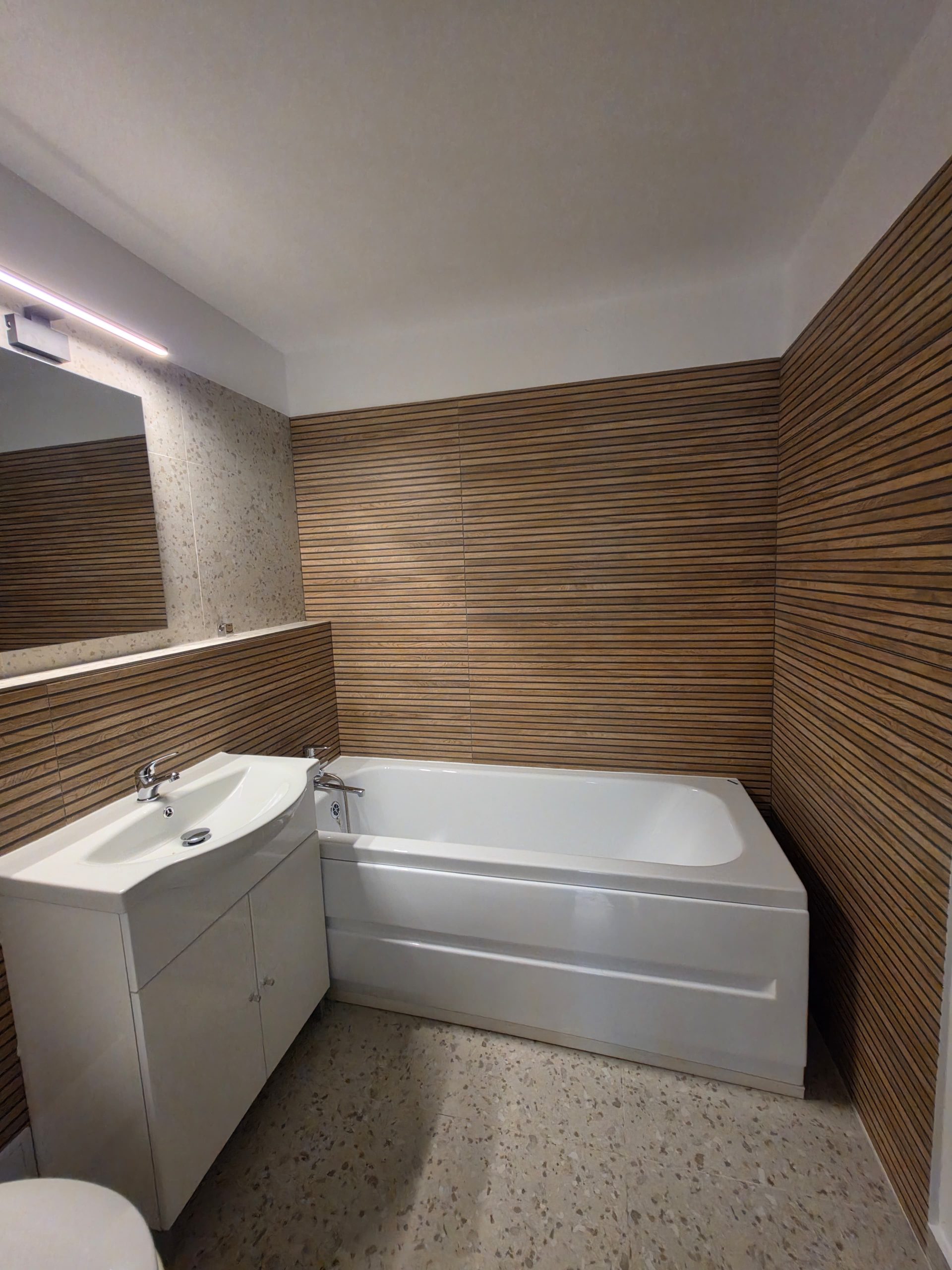 Inchiriere apartament 3 camere Crangasi